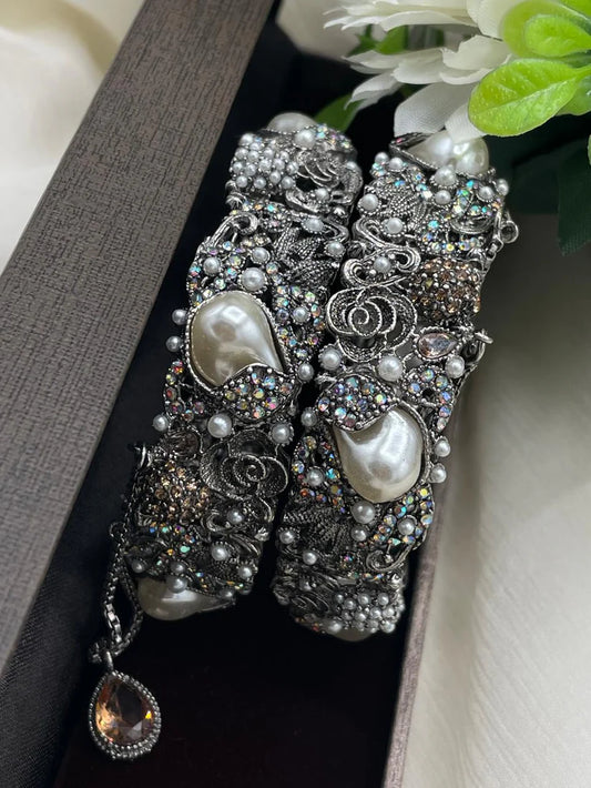 Turkish Victorian Polish Mother Pearl Openable Bangles (pair) -2722- V